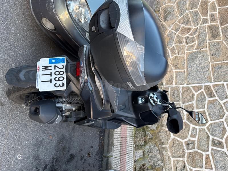 QJ Motor MTX 125 – Vista 3