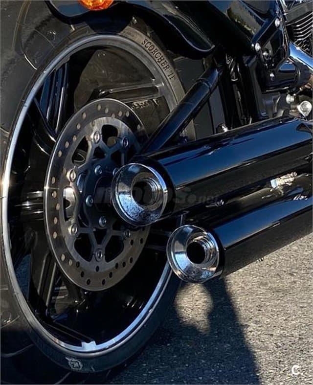 Harley-Davidson Breakout 22.450 € 2021 Madrid - 4