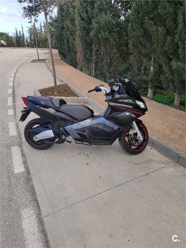 Aprilia SRV 850 ABS/ATC – Vista 2