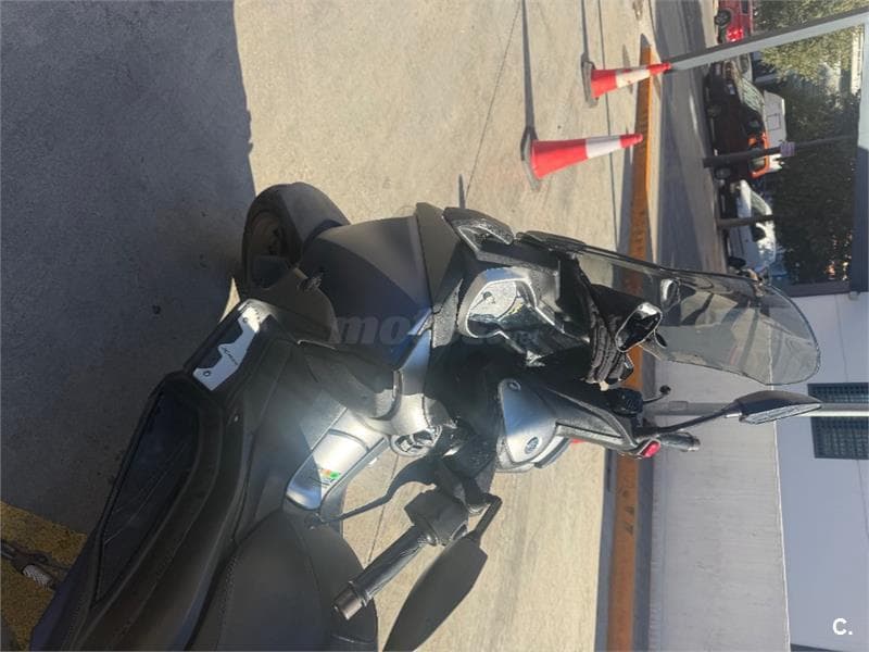 Yamaha XMAX 300 – Vista 2