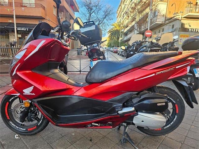 Honda PCX 125 – Vista 2