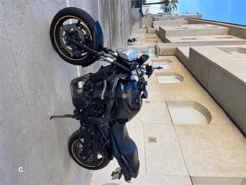 Yamaha FZ6 N – Vista 2