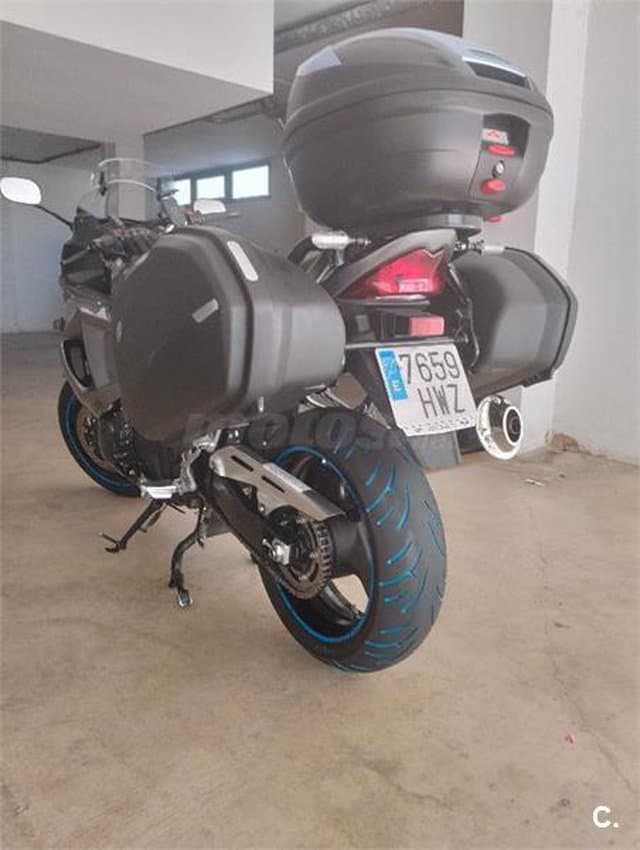Suzuki GSX 1250 FA Touring 5500 € 2014 Valencia - 1
