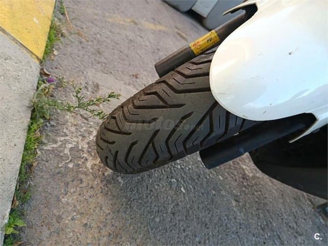 Kymco Grand Dink 125 – Vista 1