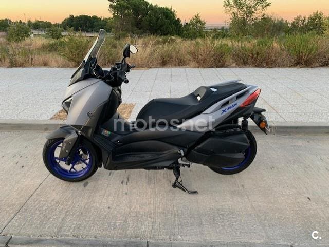 Yamaha XMAX 300 – Vista 1