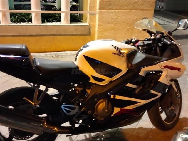 Honda CBR 600F Sport – Vista 4