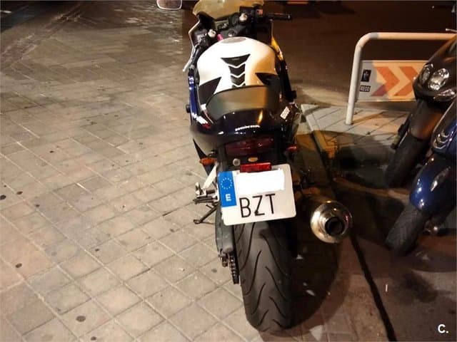 Honda CBR 600F Sport – Vista 5