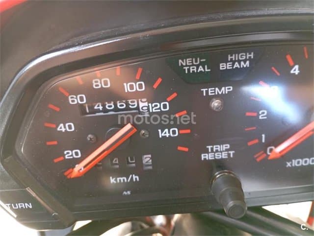 Honda NX 250 Dominator – Vista 4