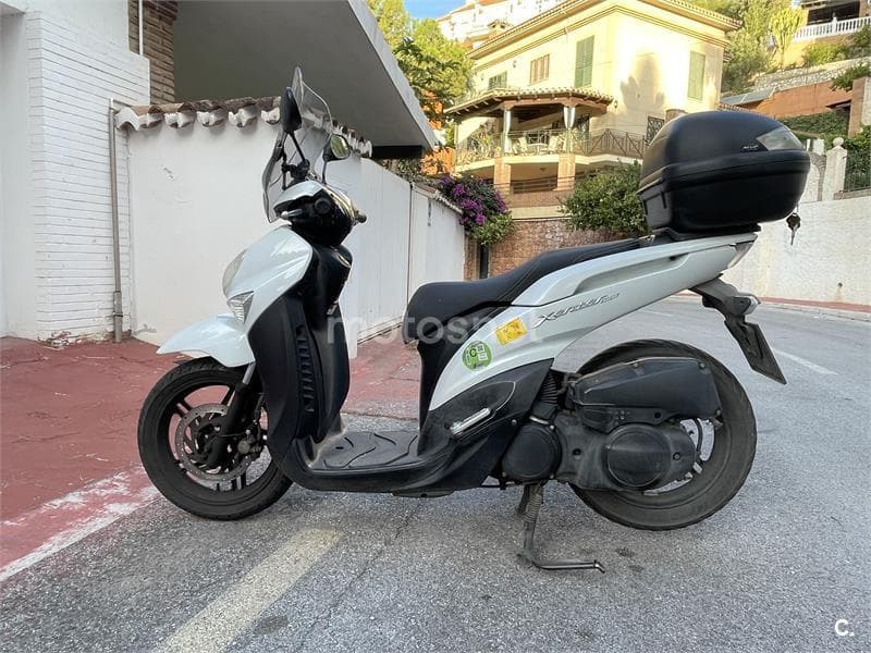 Yamaha X enter 125 1000 € 2016 Málaga - 1
