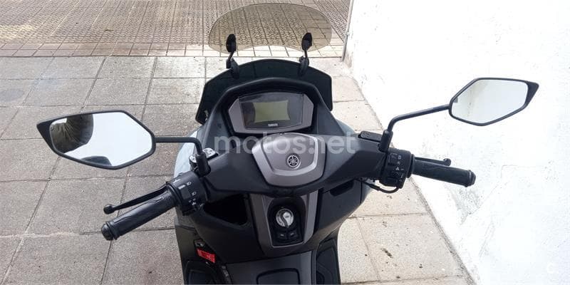 Yamaha NMAX – Vista 2