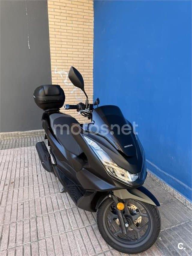 Honda PCX 125 – Vista 6