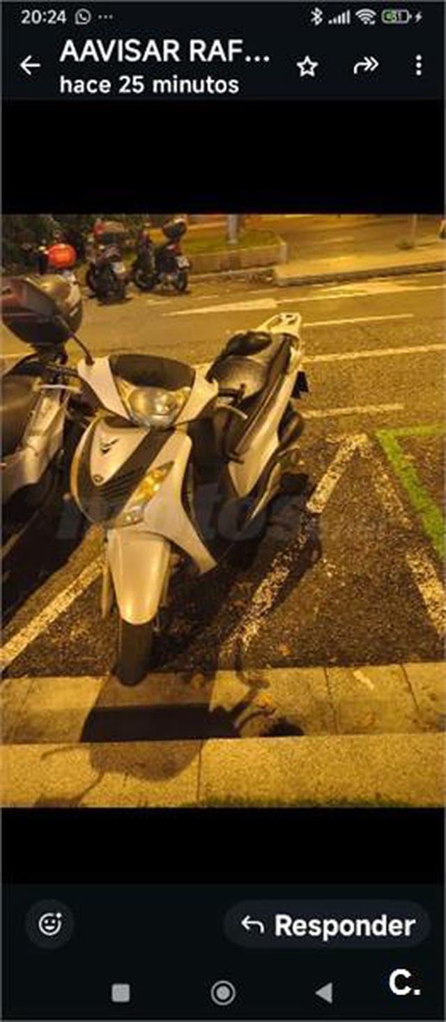 Honda SCOOPY SH125 1300 € 2011 Barcelona - 3