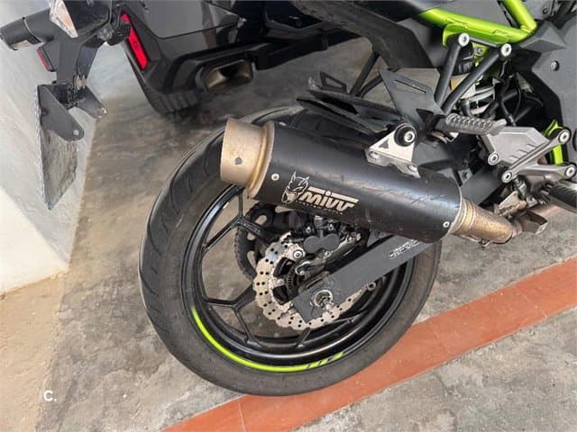 Kawasaki Z 125 4300 € 2024 Valencia - 2