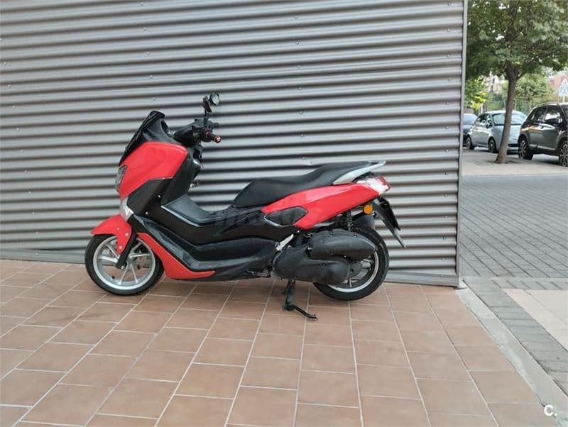 Yamaha NMAX – Vista 4