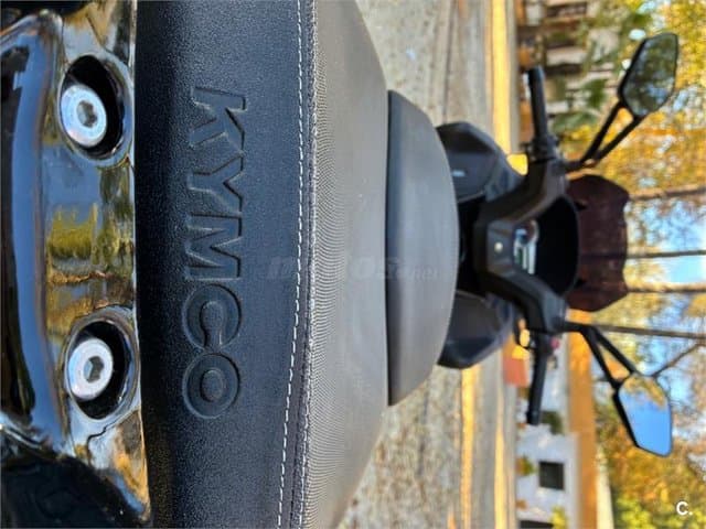 Kymco Xciting 400i – Vista 8