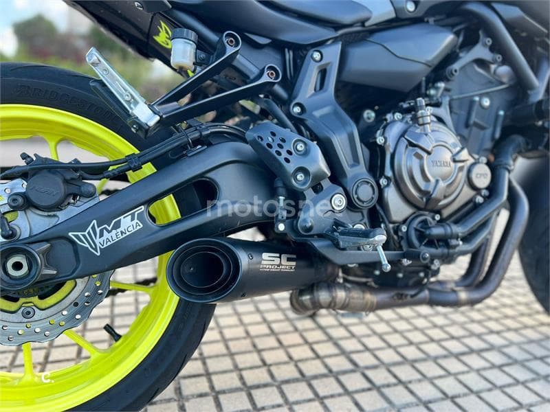 Yamaha MT-07 – Vista 10