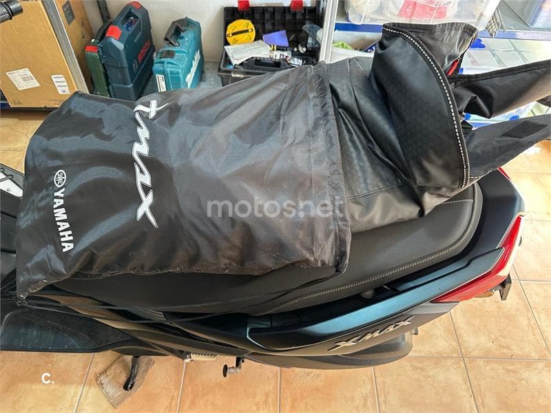 Yamaha XMAX 300 – Vista 1