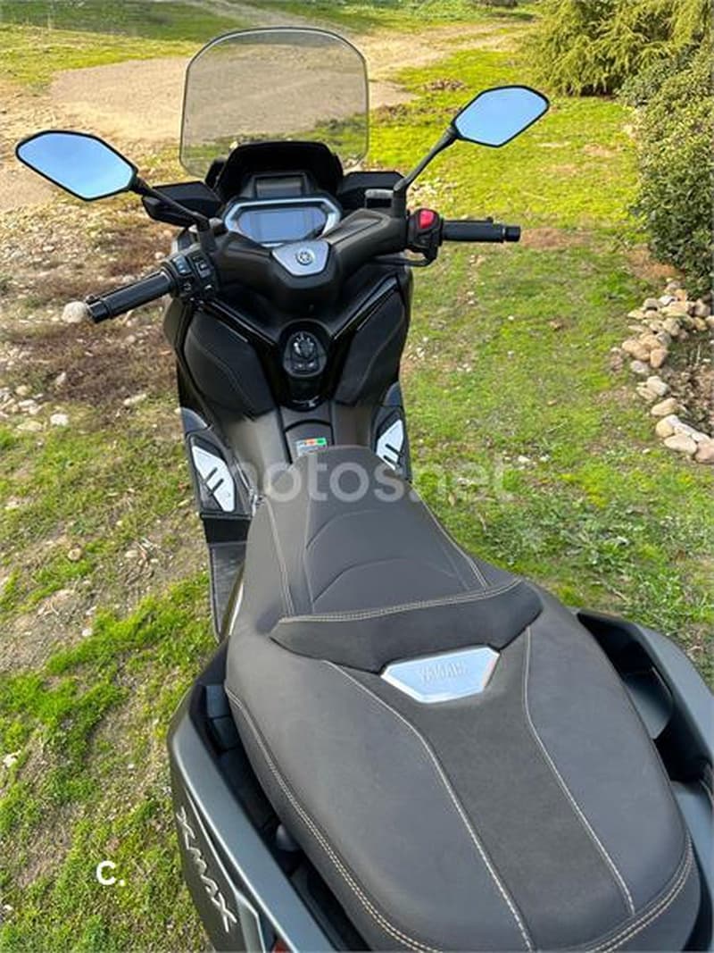 Yamaha XMAX 300 – Vista 6