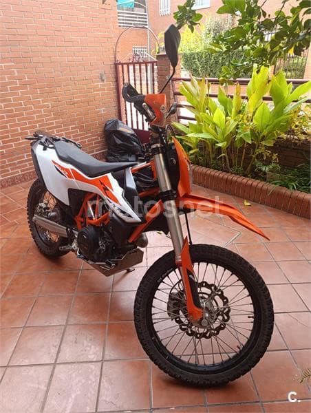 KTM 690 Enduro R 7900 € 2019 Madrid - 1