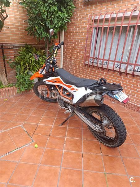 KTM 690 Enduro R 7900 € 2019 Madrid - 5