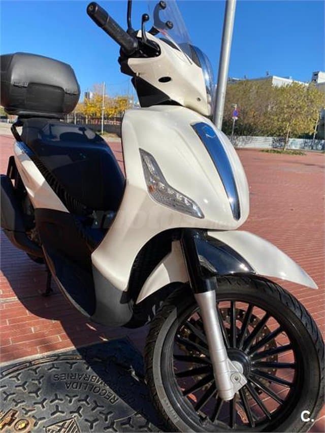 Piaggio Beverly – Vista 5
