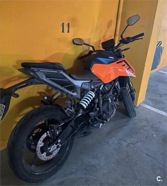 KTM 125 4800 € 2024 Valencia - 3