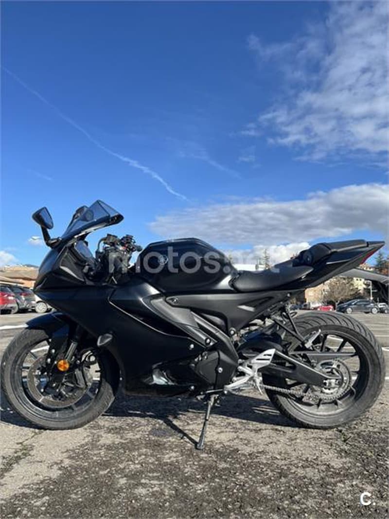 Yamaha YZF R 125 4800 € 2025 Huesca - 4
