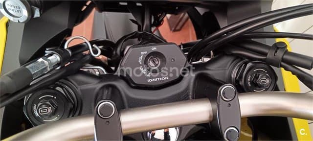 Suzuki V-Strom 650 XT ABS 5990 € 2021 Madrid - 6