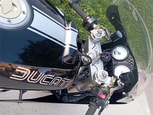 Ducati 1000 DS – Vista 3