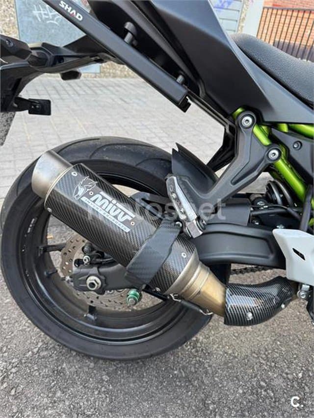 Kawasaki Z 650 – Vista 2