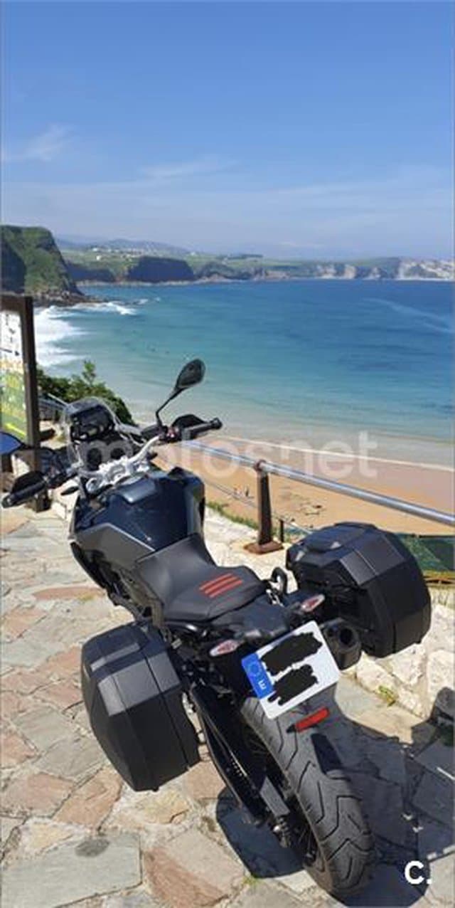 BMW F 900 GS – Vista 4