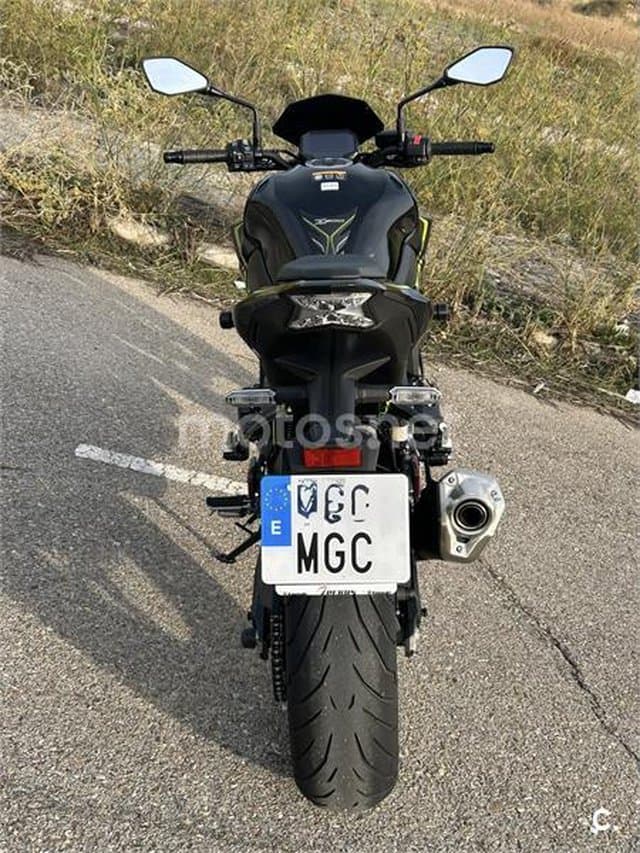 Kawasaki Z 900 – Vista 3