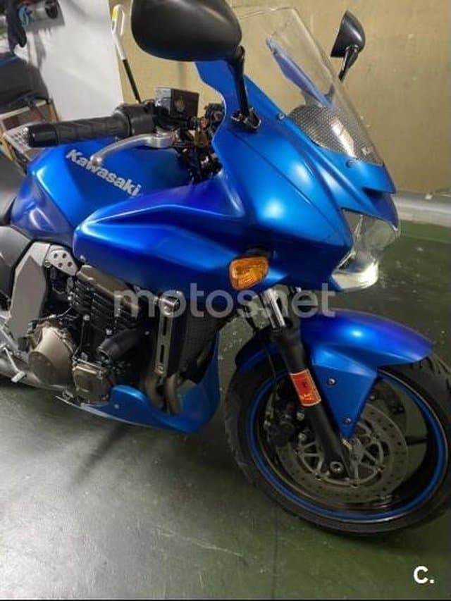 Kawasaki Z 750 – Vista 4