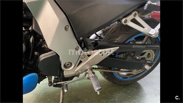 Kawasaki Z 750 – Vista 10