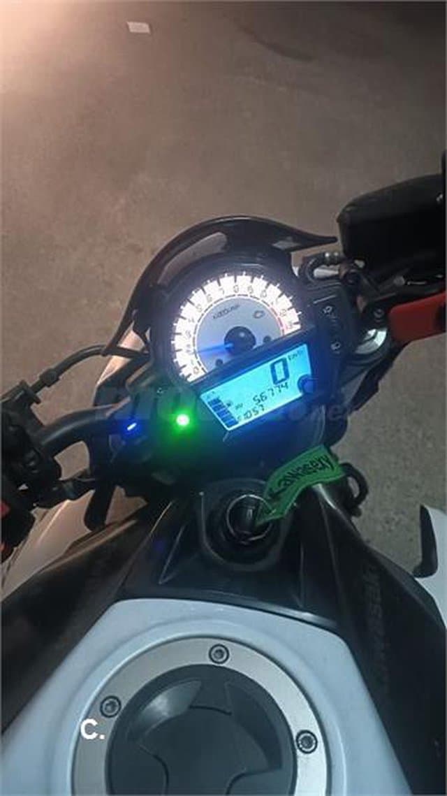 Kawasaki ER 6N – Vista 4