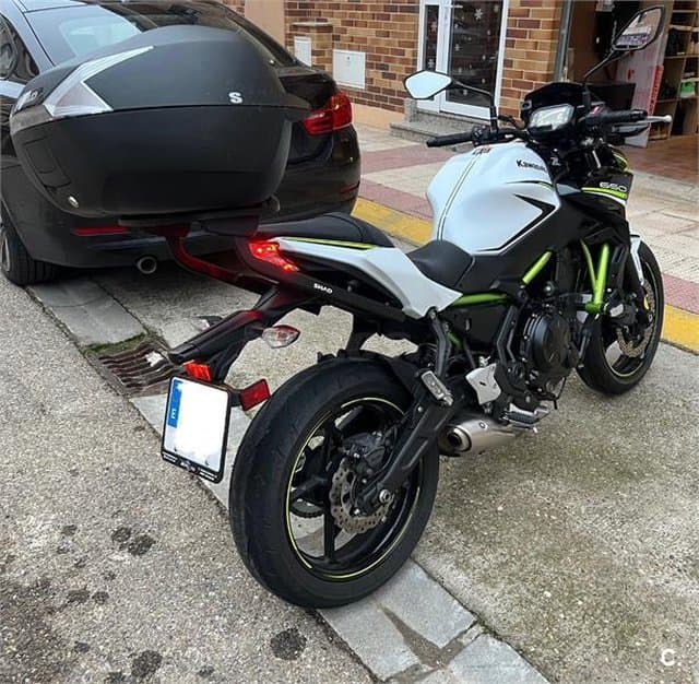 Kawasaki Z 650 – Vista 3