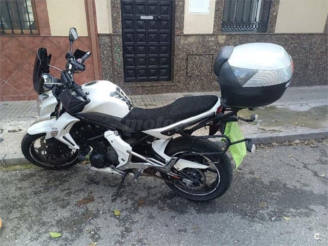 Kawasaki ER 6N – Vista 8