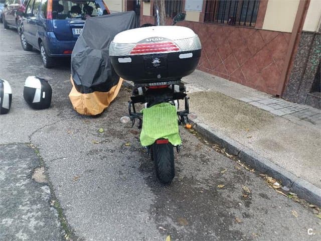 Kawasaki ER 6N – Vista 9