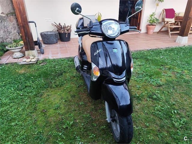 Kymco Like 125 1400 € 2014 Asturias - 1