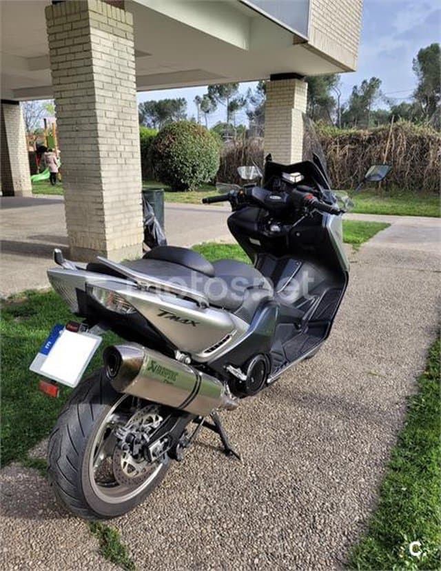 Yamaha TMAX 530 – Vista 3