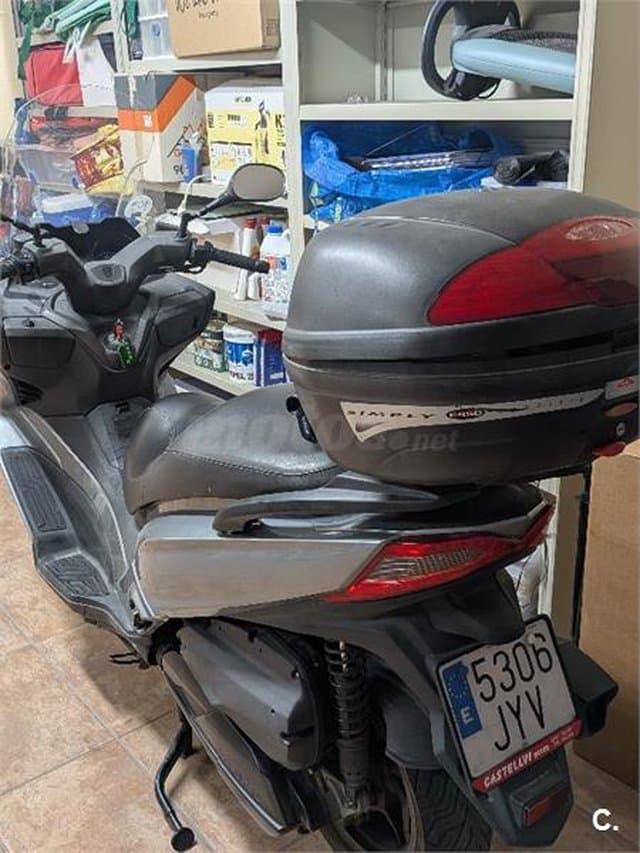 Kymco Grand Dink 300 1950 € 2017 Barcelona - 3