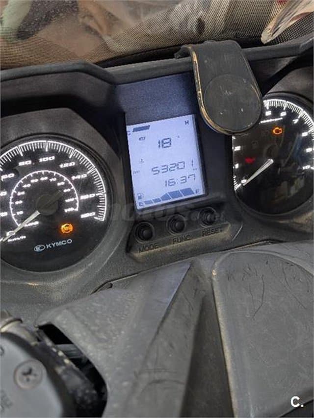 Kymco Grand Dink 300 1950 € 2017 Barcelona - 5