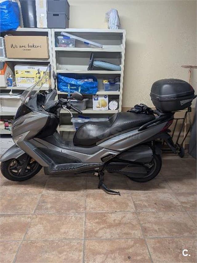 Kymco Grand Dink 300 1950 € 2017 Barcelona - 6