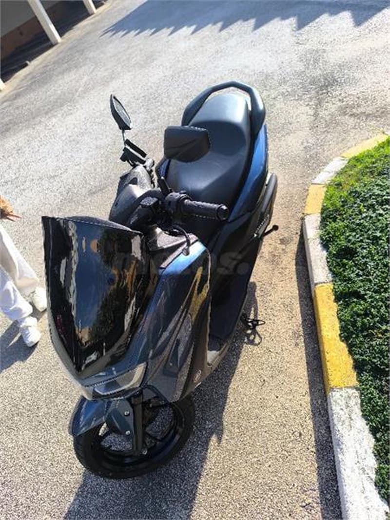 Yamaha NMAX – Vista 3