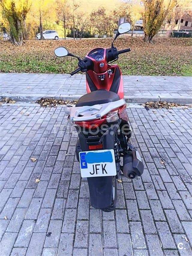 Honda SCOOPY SH125i ABS 1500 € 2015 Barcelona - 5