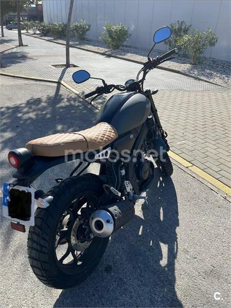 Yamaha XSR 125 – Vista 3