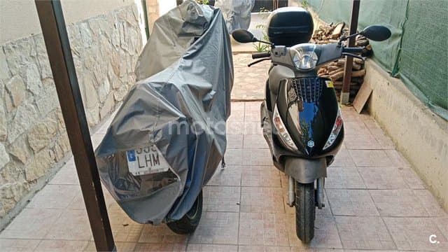 Piaggio ZIP 50 2T – Vista 5