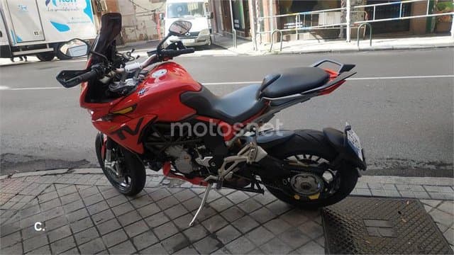 MV Agusta Turismo Veloce 800 – Vista 3
