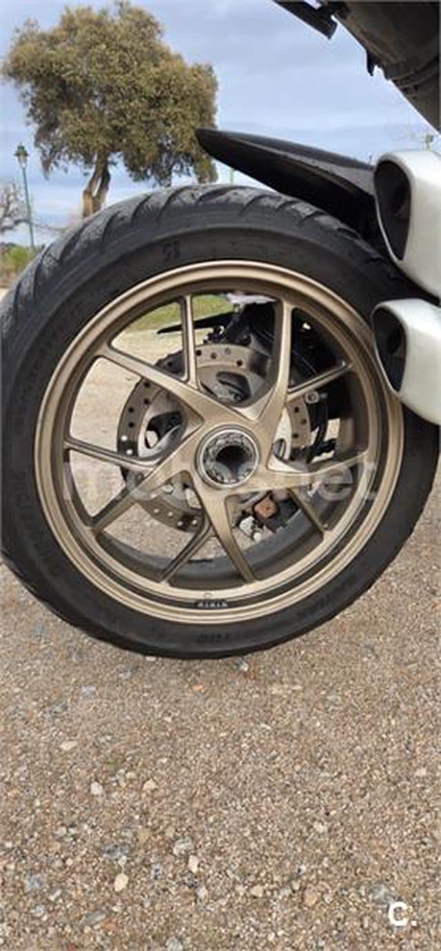 Ducati Multistrada – Vista 11