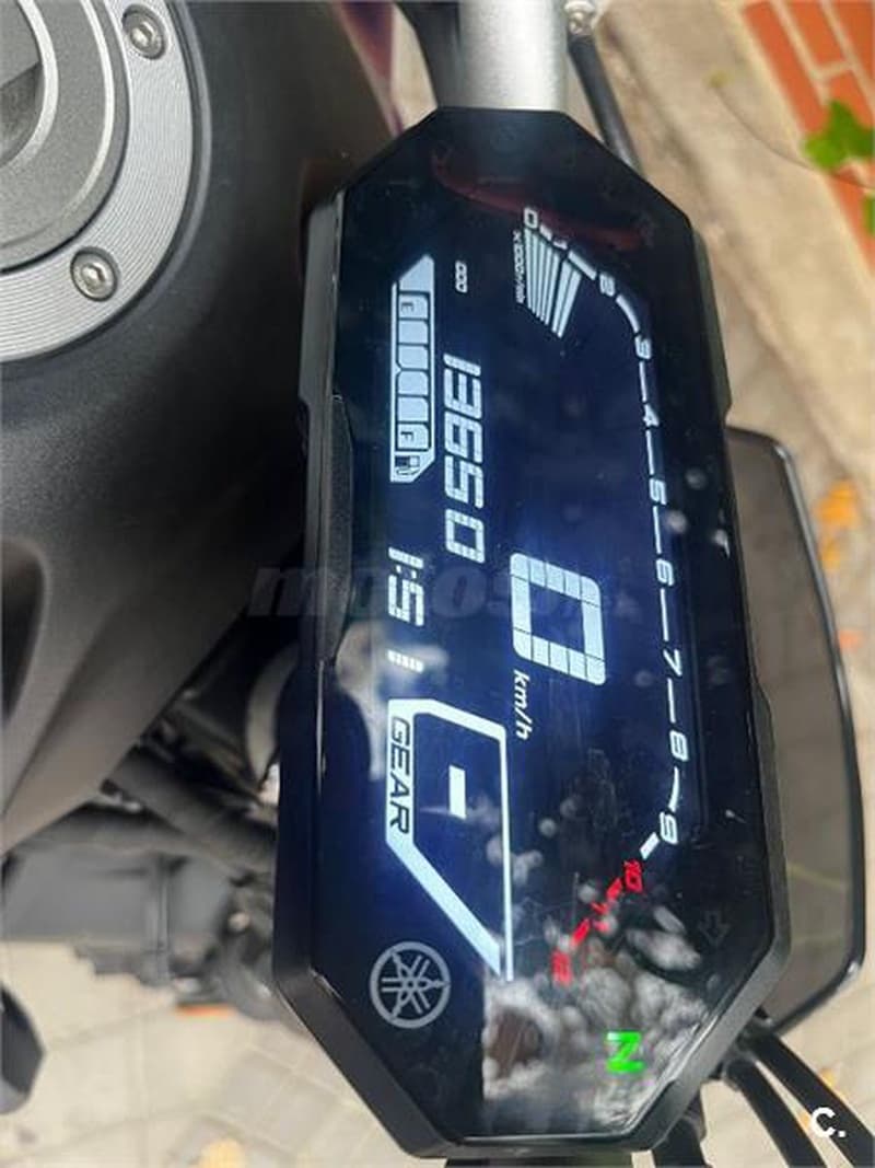Yamaha MT-07 – Vista 9
